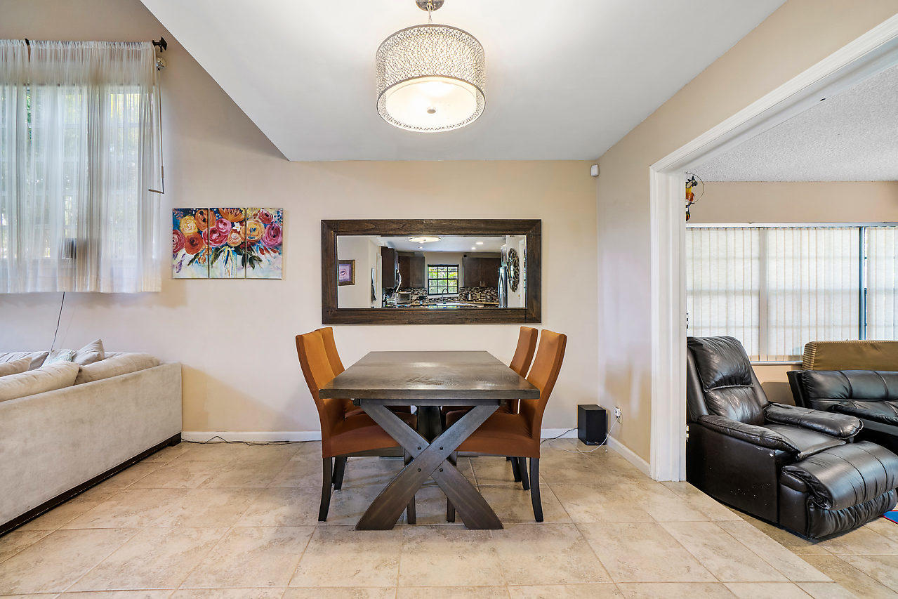 5087 Madison Road Delray Beach, FL 33484 - Photo 9 of 32 009-5087MadisonRd-DelrayBeach-FL-small