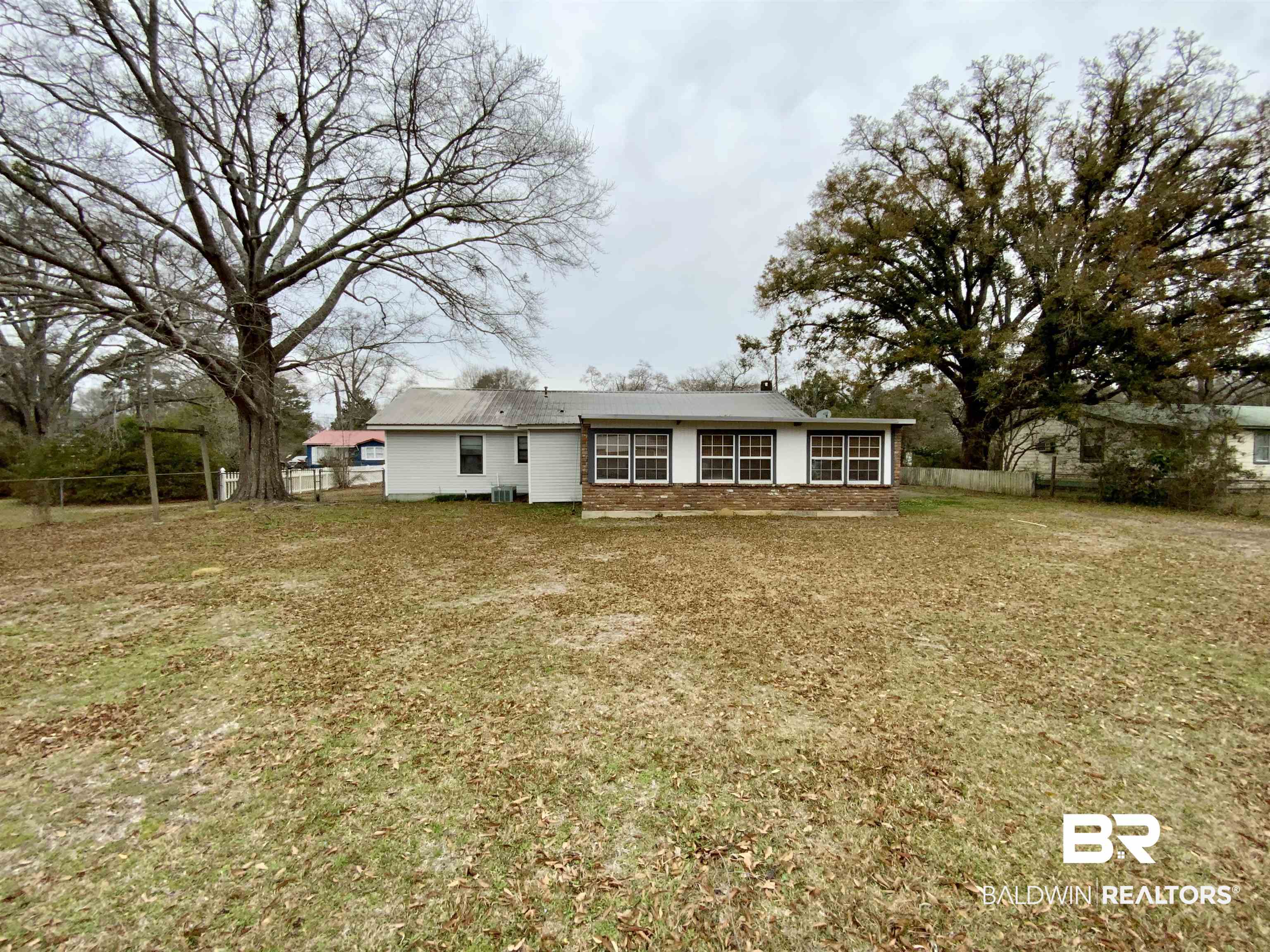 303 Mango Street Bay Minette, AL 36507 - Photo 6 of 20