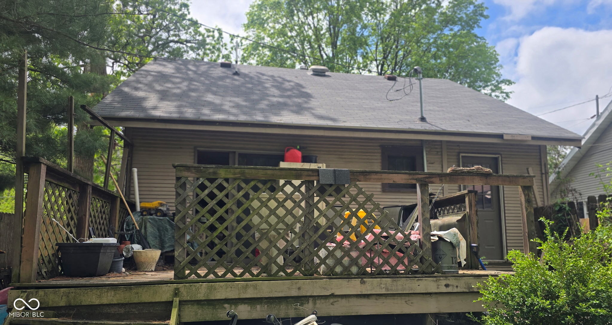 2018 Ohio Avenue Anderson, IN 46016 - Photo 2 of 12