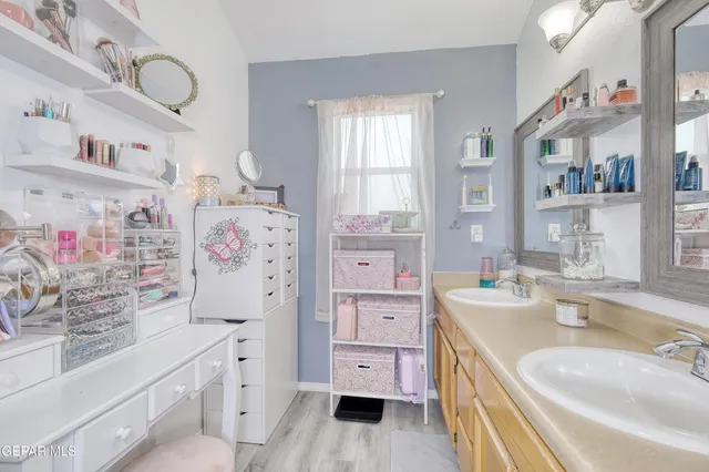 $328,900 | 6960 Swede Johnsen Drive, El Paso, TX 79912