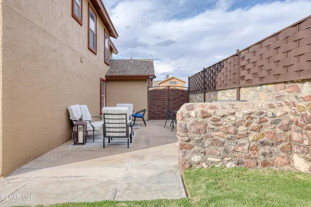 $328,900 | 6960 Swede Johnsen Drive, El Paso, TX 79912