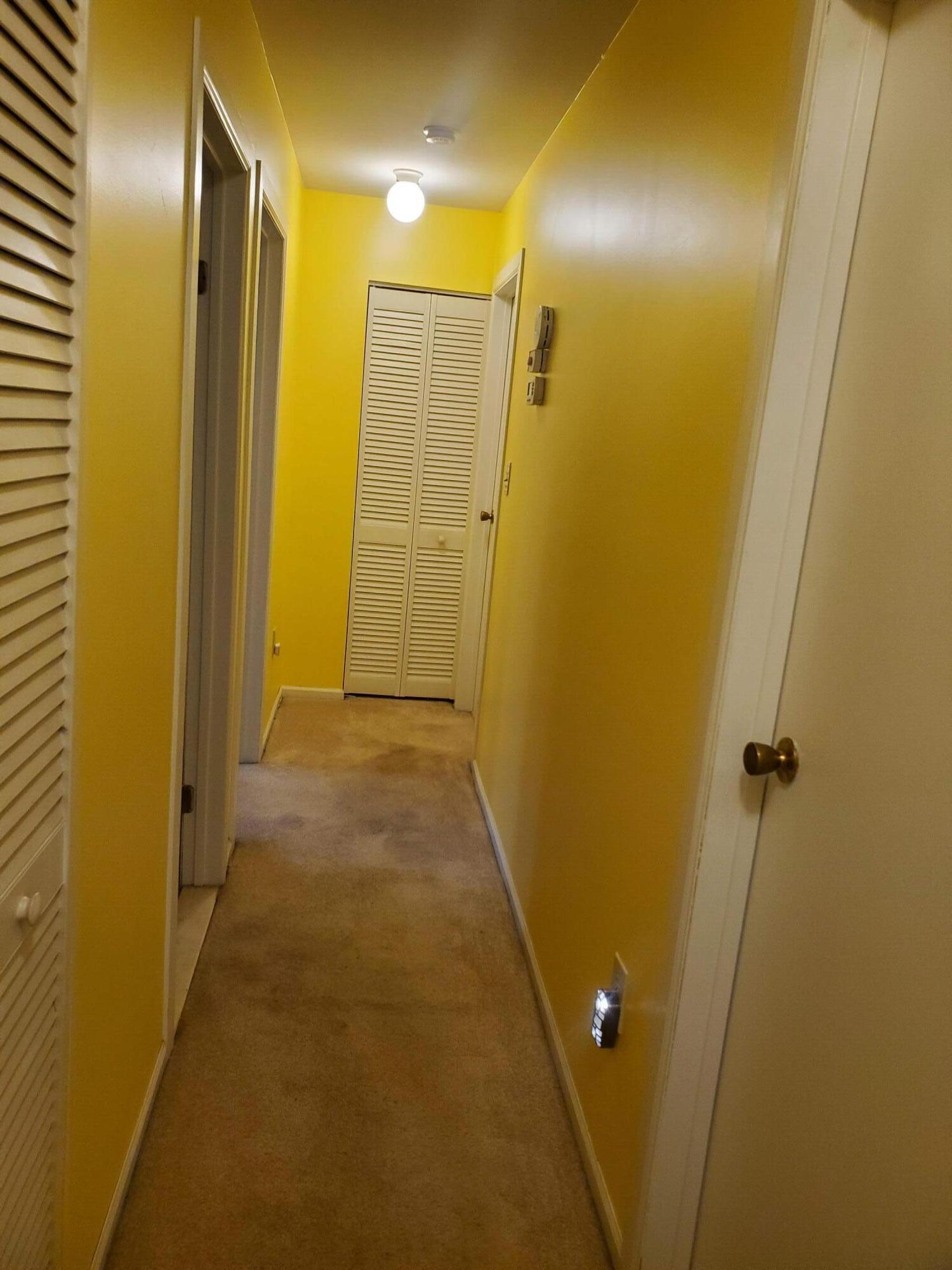 26215 Beverly Road Taylor, MI 48180 - Photo 6 of 16 hallway
