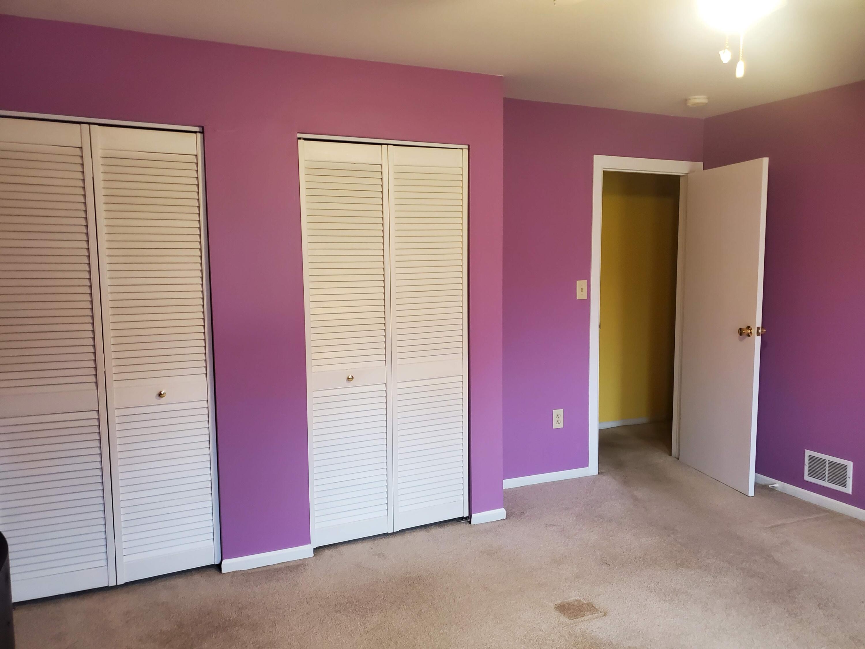 26215 Beverly Road Taylor, MI 48180 - Photo 9 of 16 masterclosets