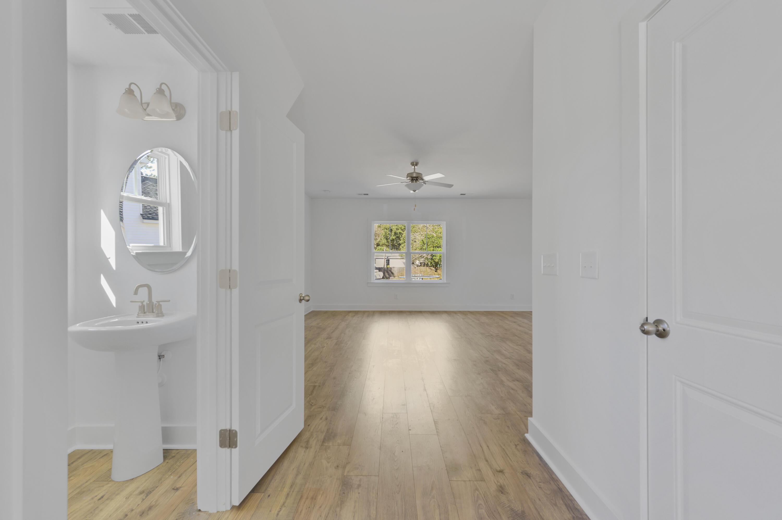 1160 Williams Road Charleston, SC 29412 - Photo 3 of 17 DSC_4724