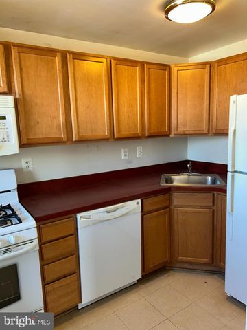 $229,000 | 3900 14th Street Northwest, Unit 507, Washington, DC 20011