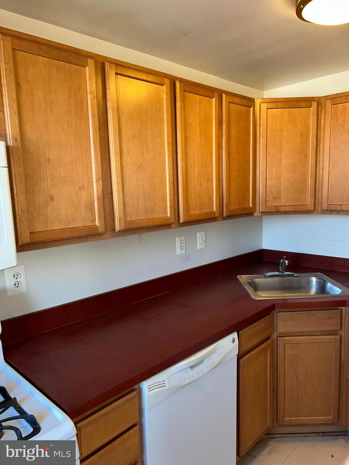 3900 14th Street Northwest, Unit 507 Washington, DC 20011 - Photo 6 of 28