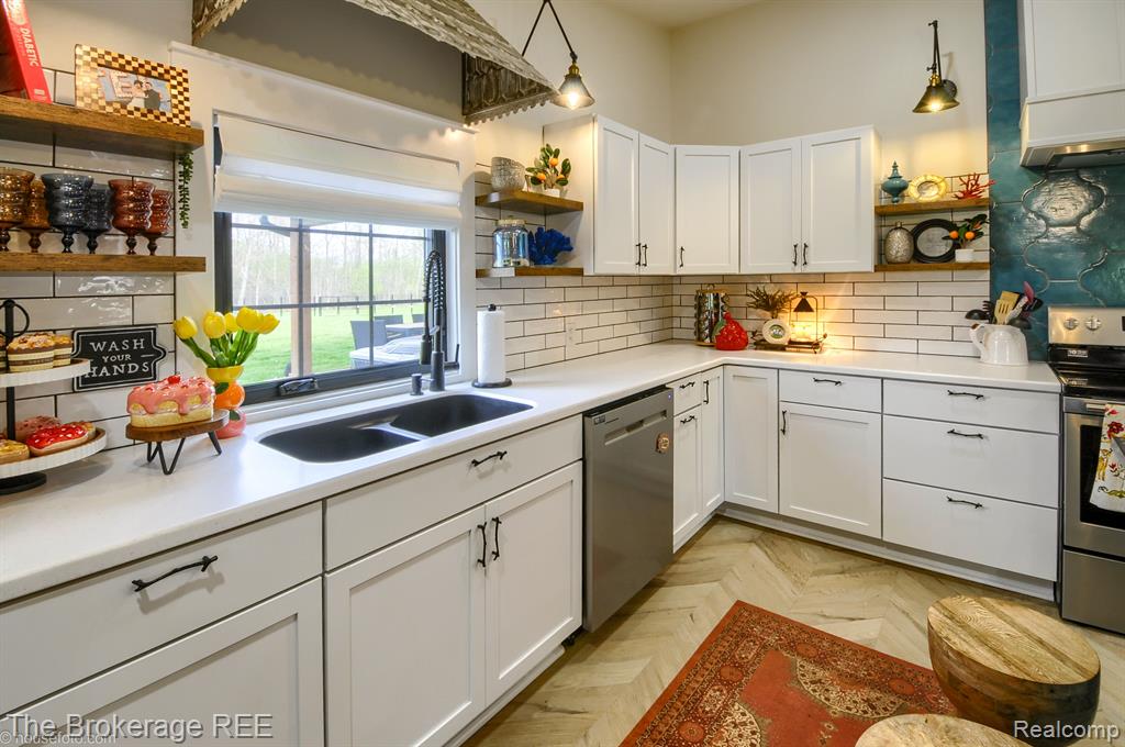 6179 West Carpenter Road Flushing, MI 48433 - Photo 36 of 85
