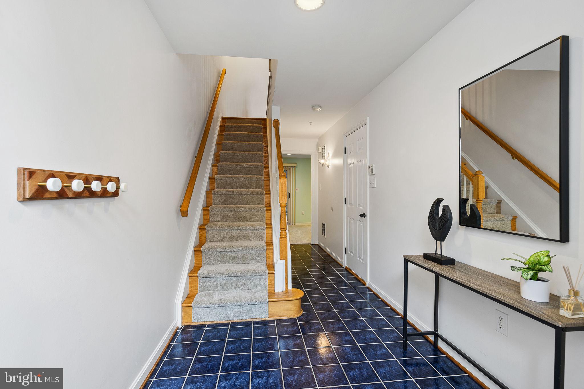 4120 21st Road North Arlington, VA 22207 - Photo 26 of 35 Ground floor entrance foyer