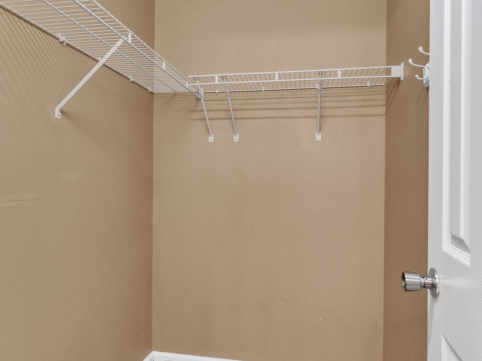 913 Wolves Den Place Murfreesboro, TN 37128 - Photo 15 of 27 Gallery Image 15