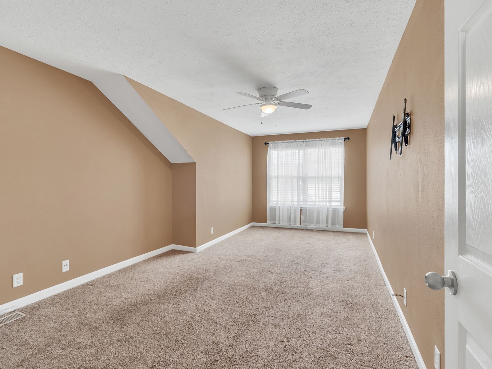 913 Wolves Den Place Murfreesboro, TN 37128 - Photo 19 of 27 Gallery Image 19