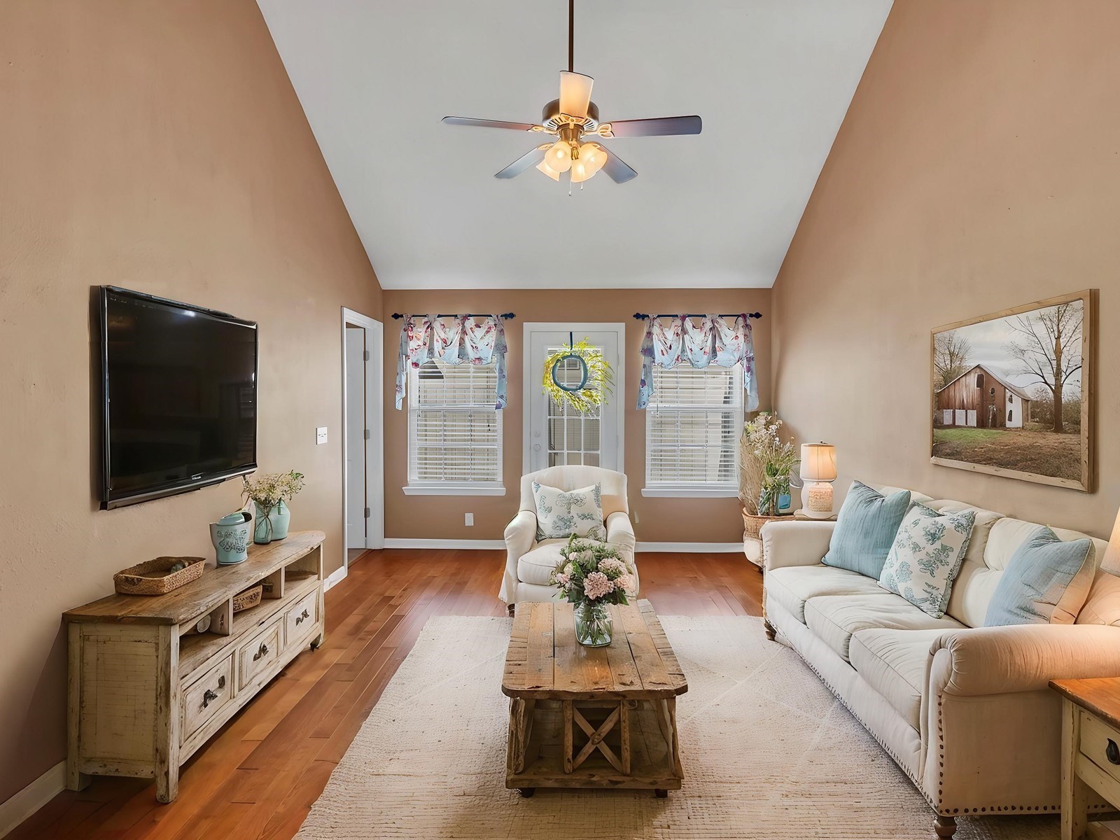 913 Wolves Den Place Murfreesboro, TN 37128 - Photo 9 of 27 Virtually Staged Photo