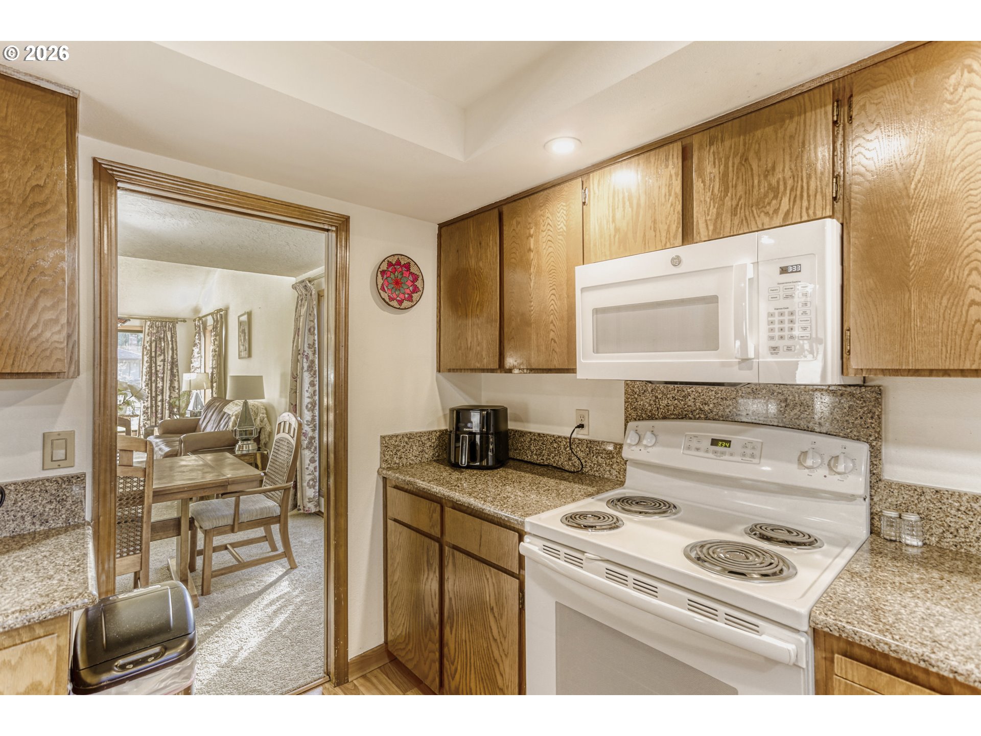 4087 Southeast Spring Street Hillsboro, OR 97123 - Photo 12 of 27