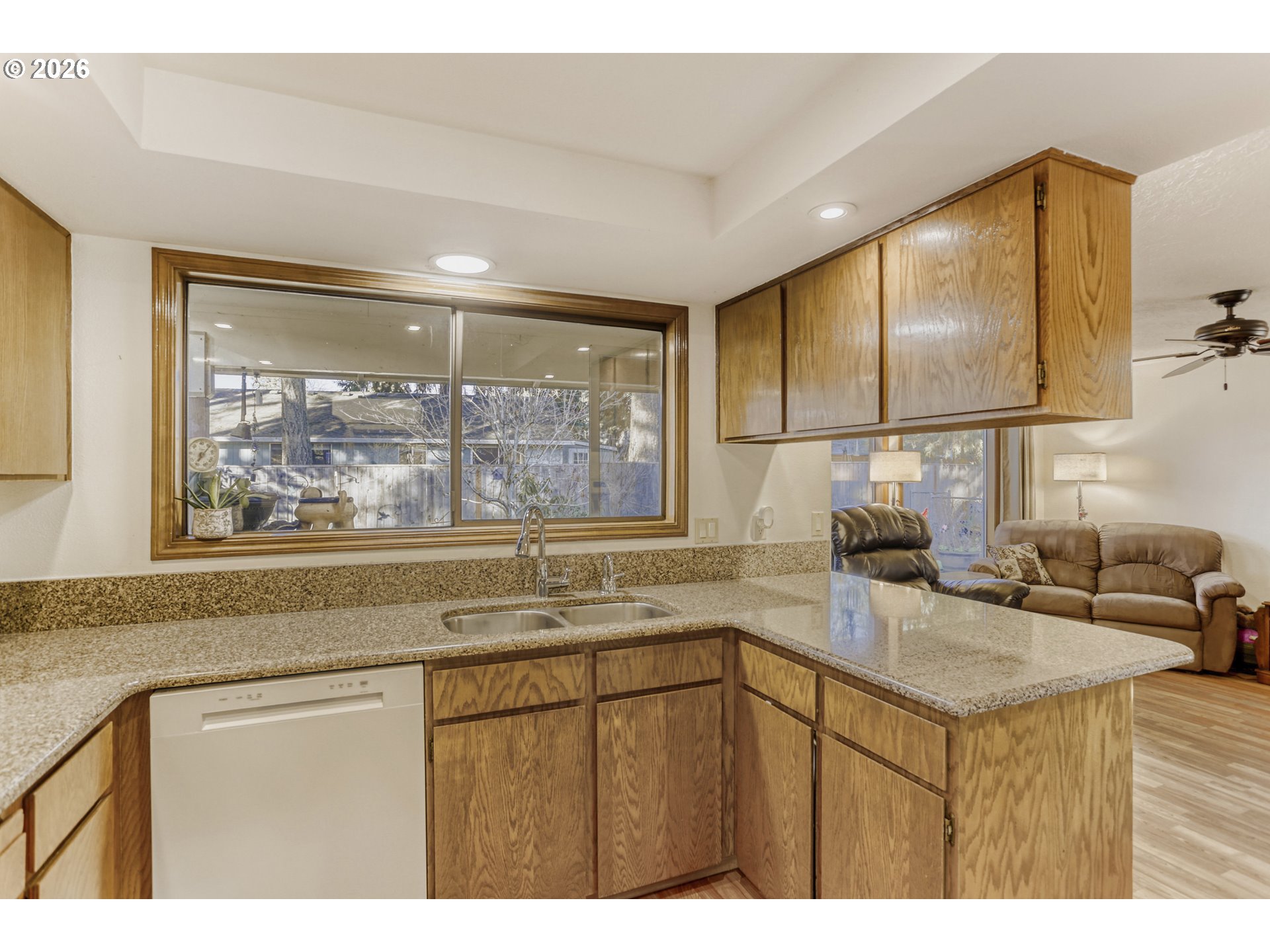 4087 Southeast Spring Street Hillsboro, OR 97123 - Photo 13 of 27