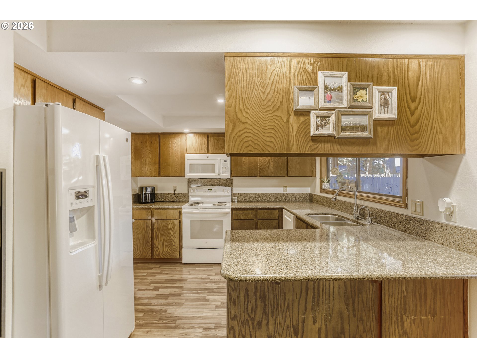 4087 Southeast Spring Street Hillsboro, OR 97123 - Photo 14 of 27