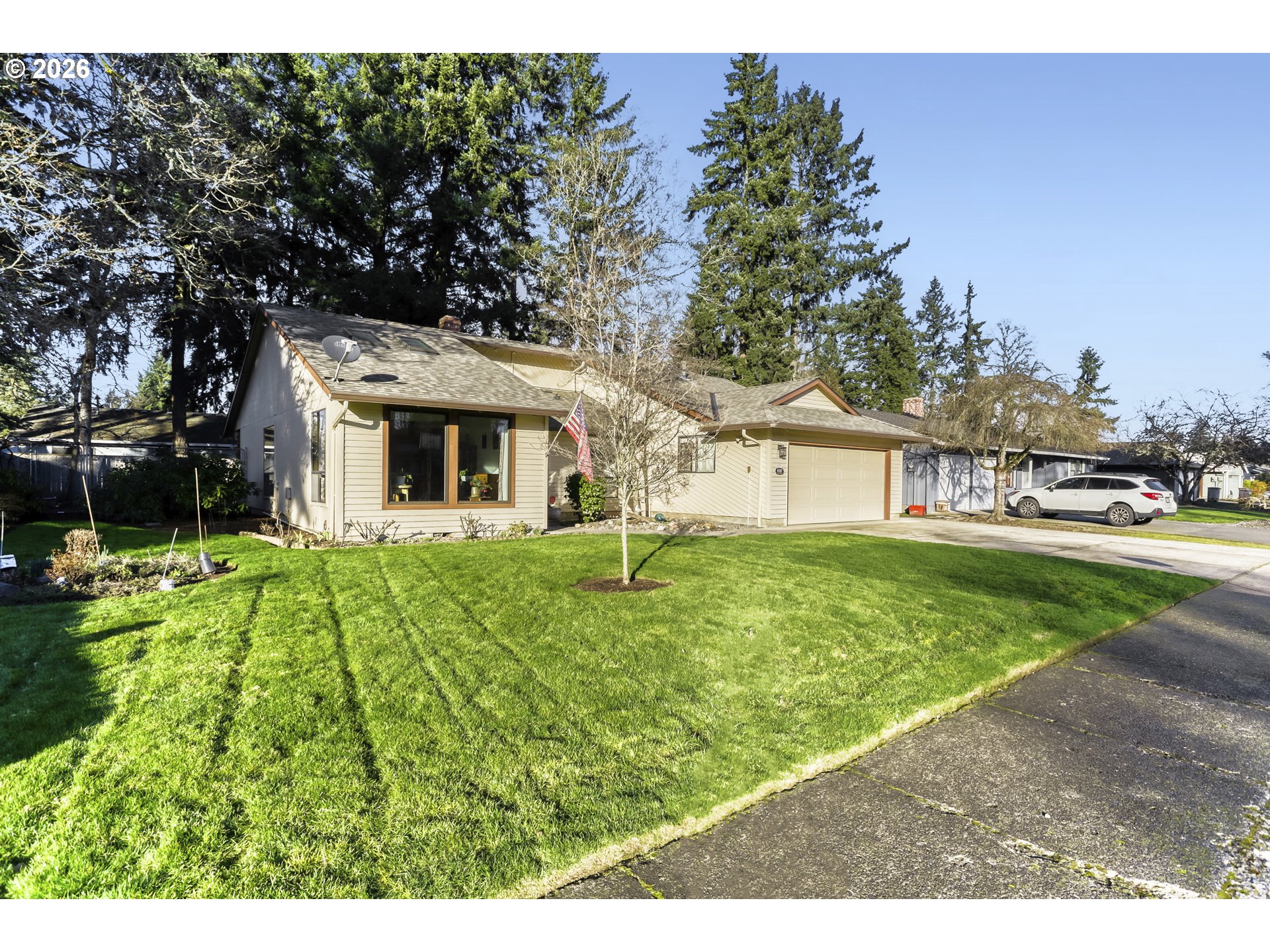 4087 Southeast Spring Street Hillsboro, OR 97123 - Photo 2 of 27