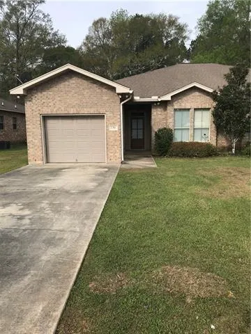 $1,700 | 156 Village Oaks Boulevard, Ponchatoula, LA 70454