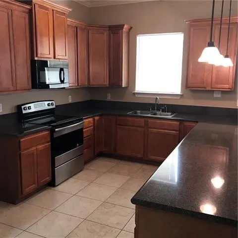 $1,700 | 156 Village Oaks Boulevard, Ponchatoula, LA 70454