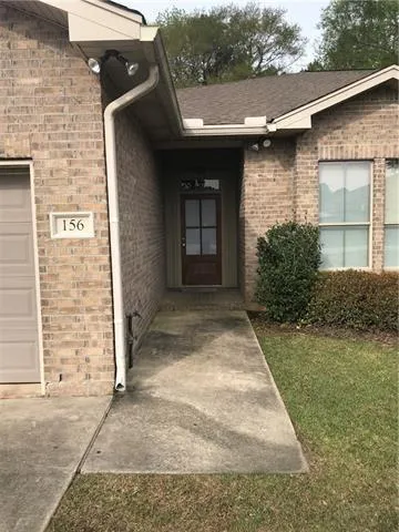 $1,700 | 156 Village Oaks Boulevard, Ponchatoula, LA 70454