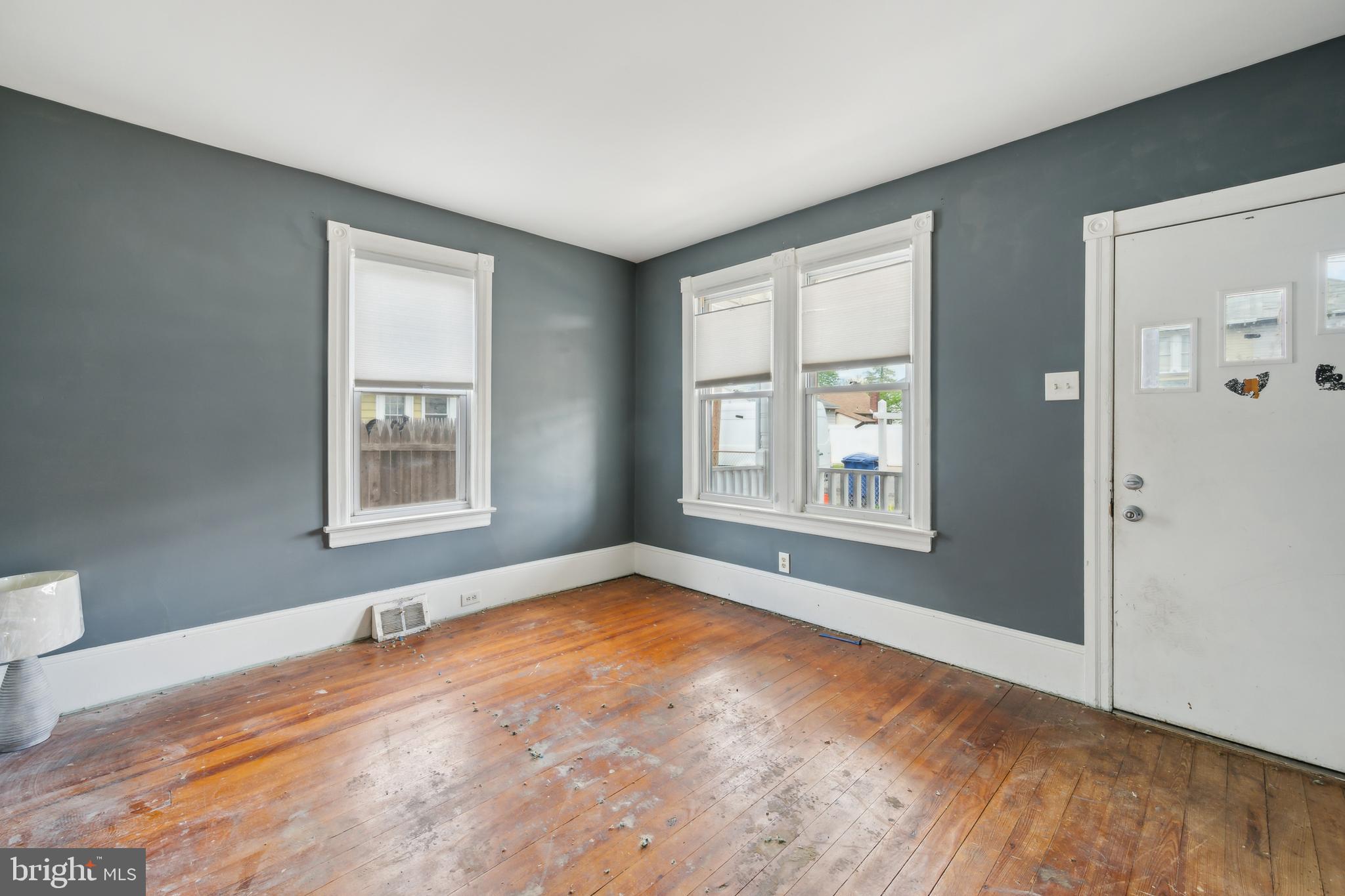 36 Lee Street Riverside, NJ 08075 - Photo 7 of 21 a view of an empty room with window