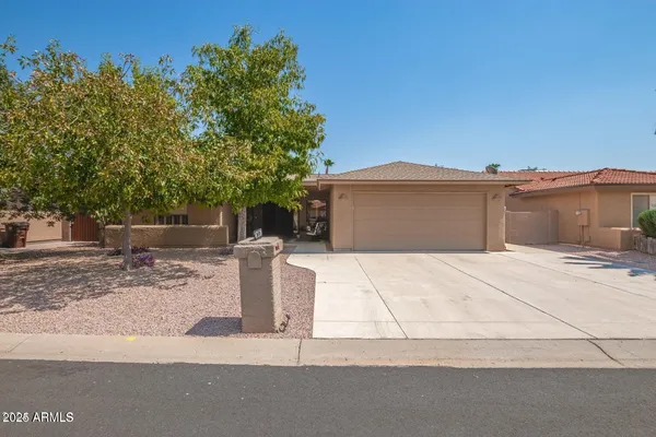 $2,300 | 26033 South Hollygreen Drive, Sun Lakes, AZ 85248