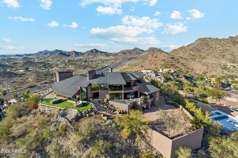 $5,198,000 | 2106 East Kaler Drive, Phoenix, AZ 85020