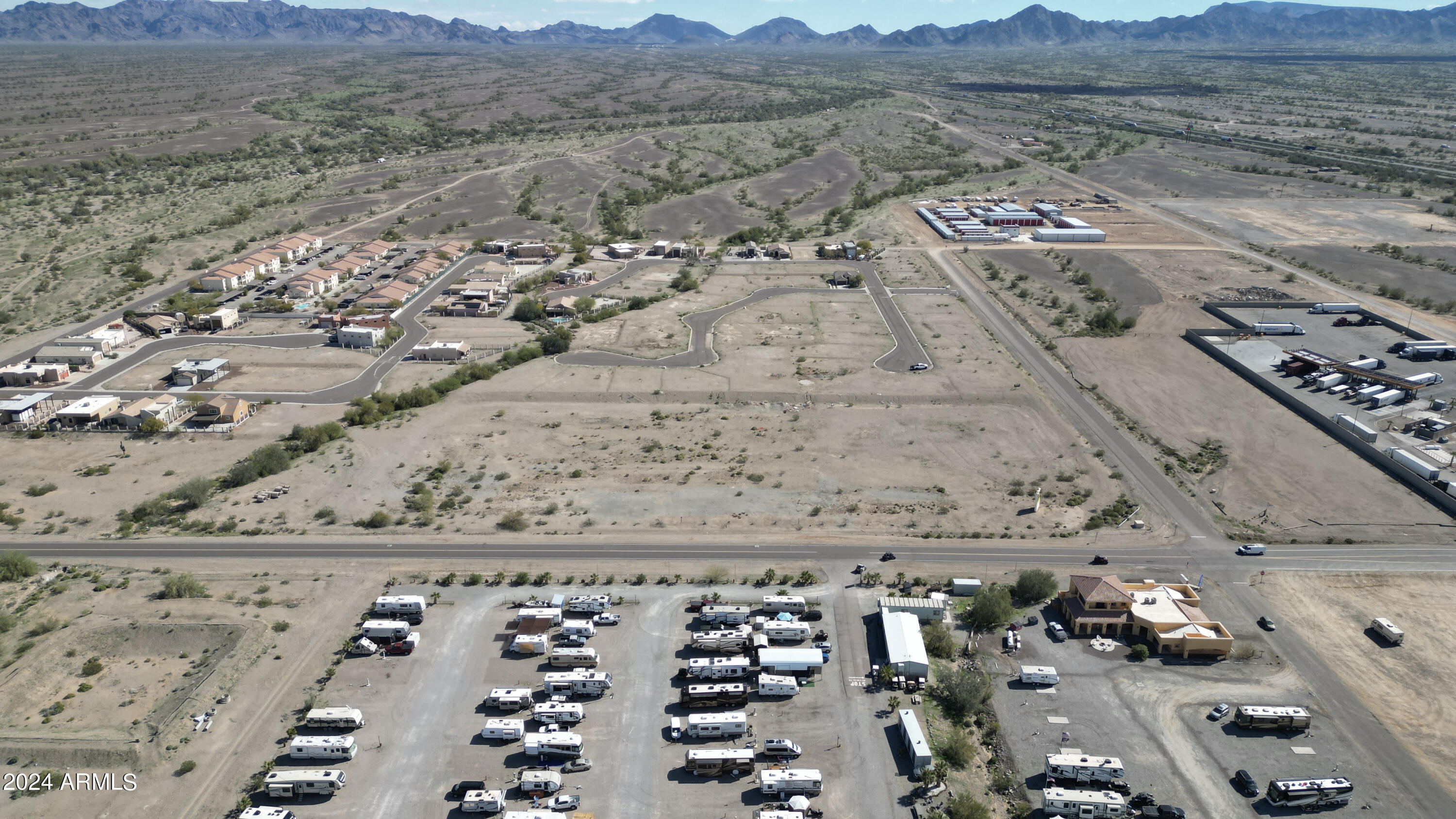 391 North Riggles Avenue Quartzsite, AZ 85346 - Photo 12 of 24