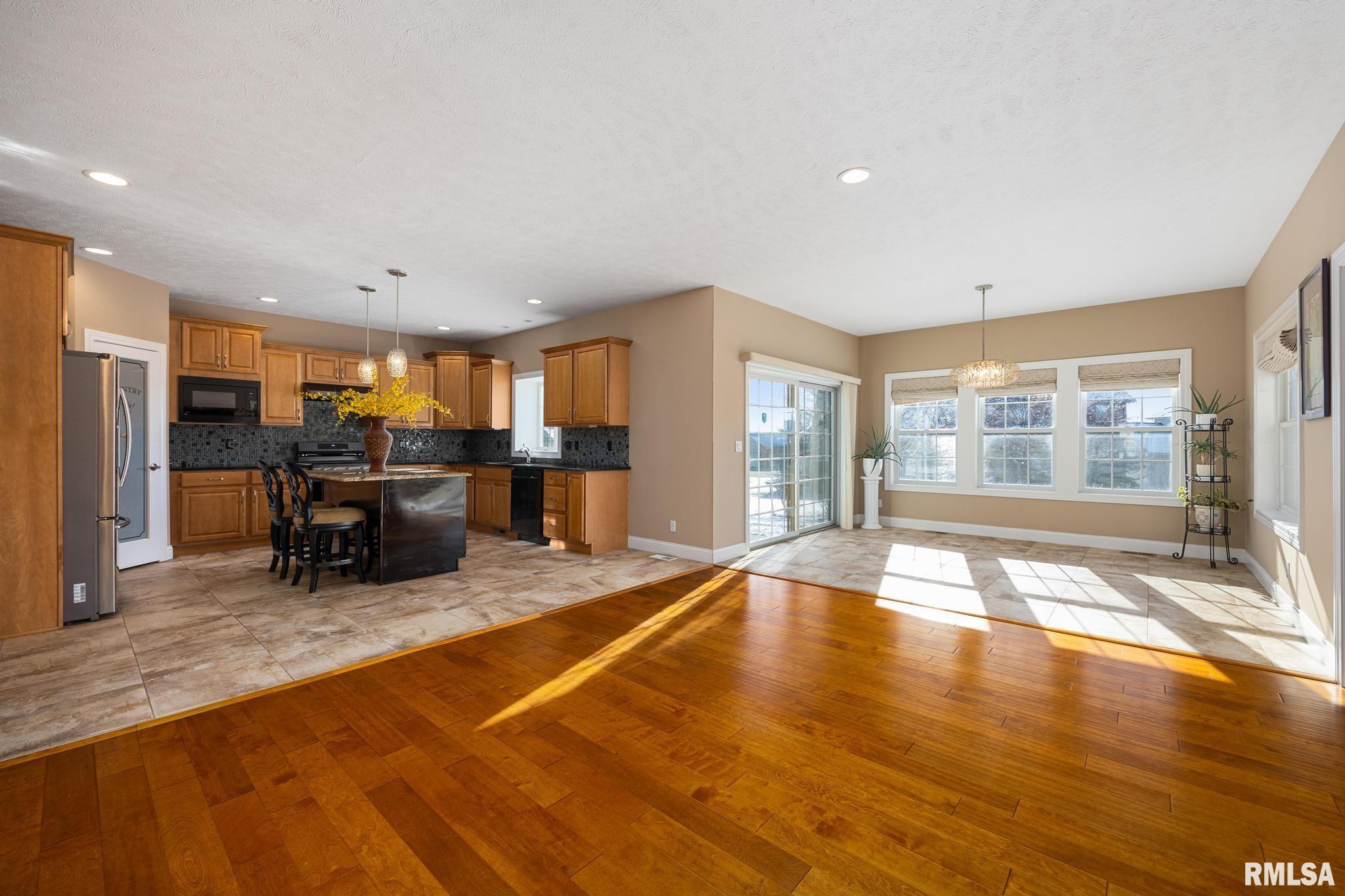 510 Copper Ridge Court Dunlap, IL 61525 - Photo 19 of 71 Gallery Image 19