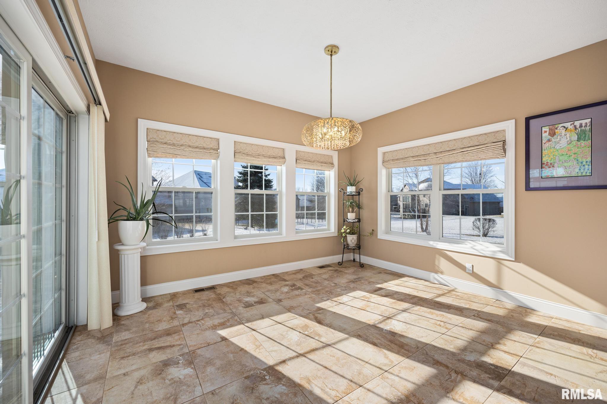 510 Copper Ridge Court Dunlap, IL 61525 - Photo 21 of 71 Gallery Image 21