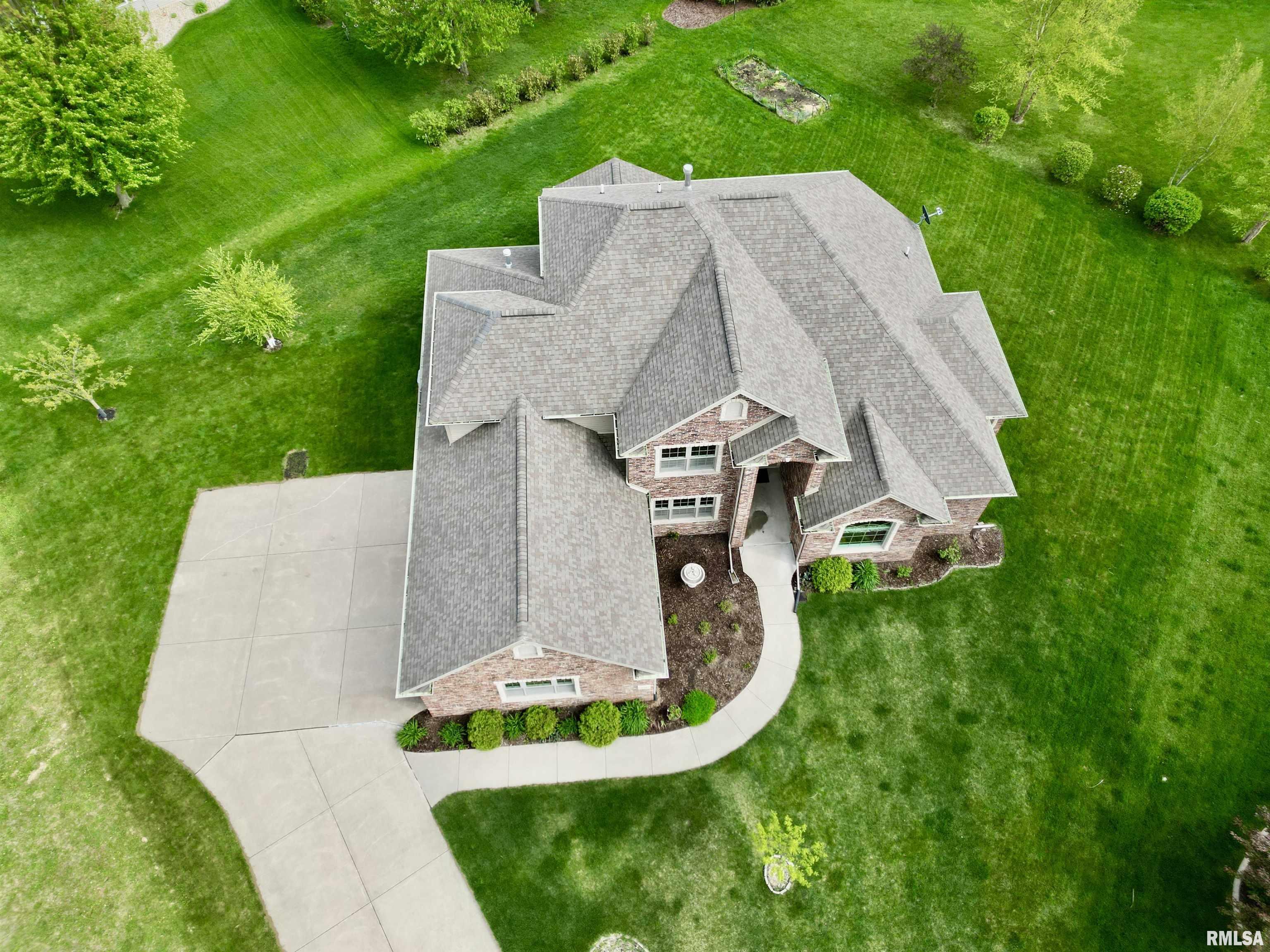 510 Copper Ridge Court Dunlap, IL 61525 - Photo 3 of 71 Gallery Image 3