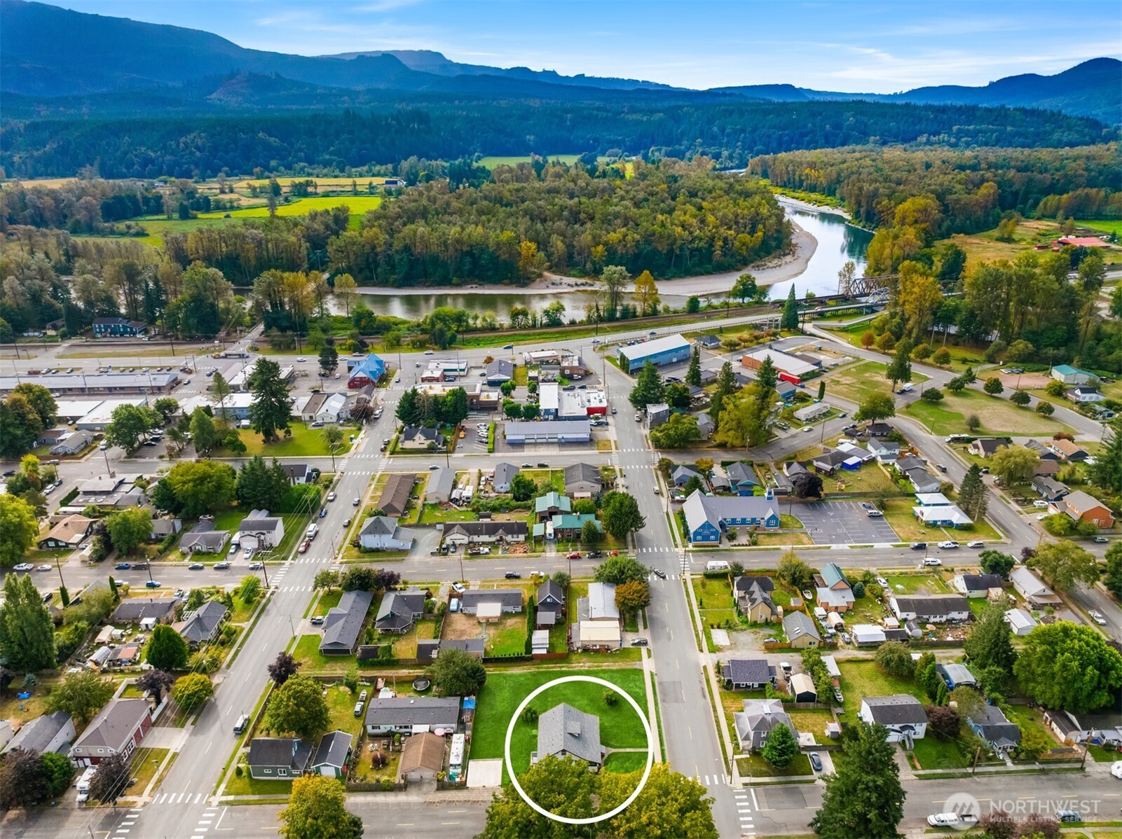 306 3rd Street Sultan, WA 98294 - Photo 32 of 40 a view of a city