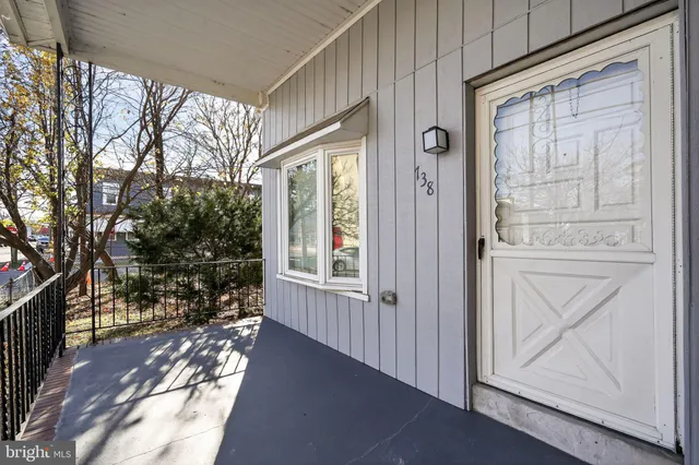 $275,000 | 738 Division Street, Gloucester City, NJ 08030