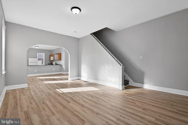 $275,000 | 738 Division Street, Gloucester City, NJ 08030