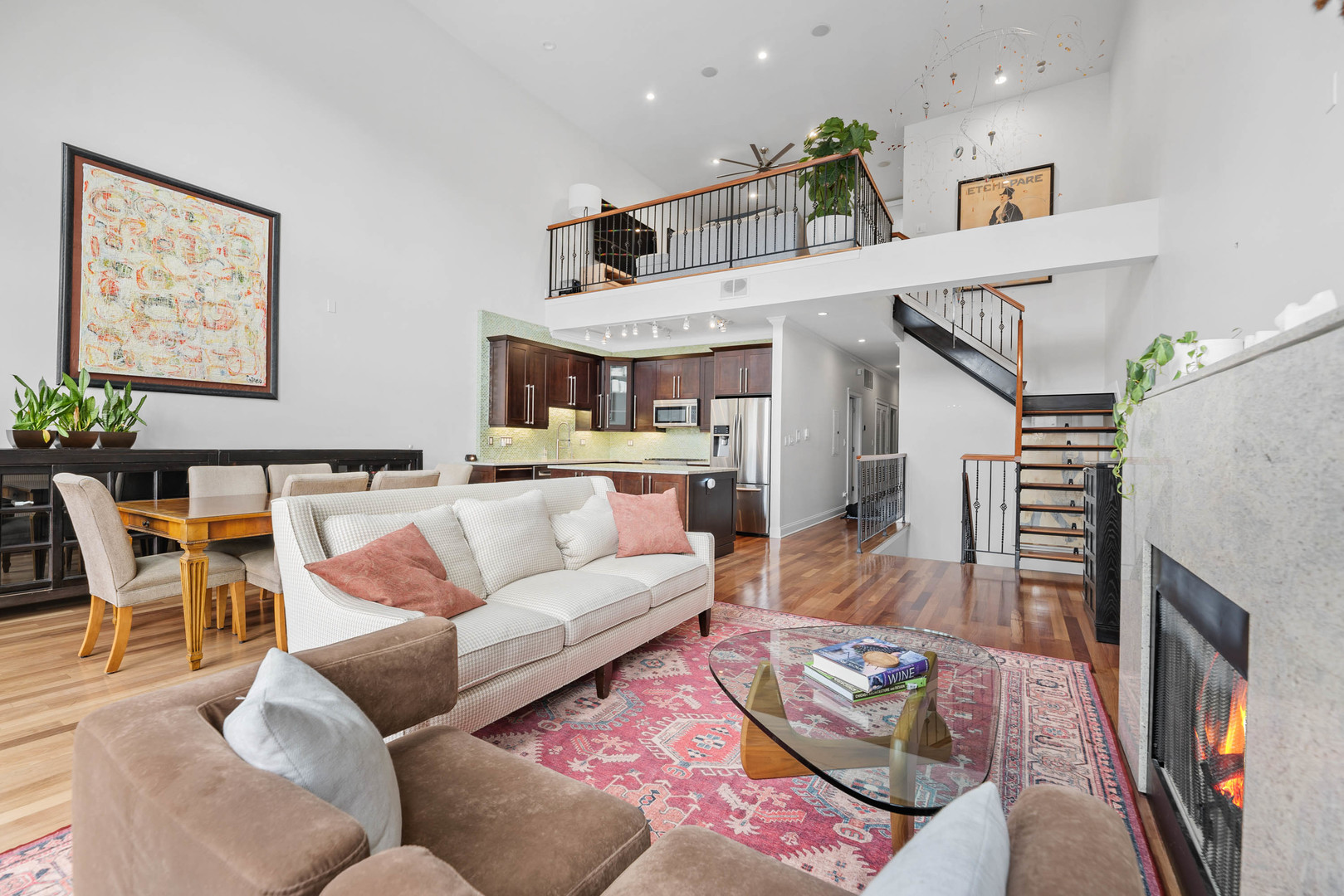 Undisclosed Address Chicago, IL 60607 - Photo 14 of 38