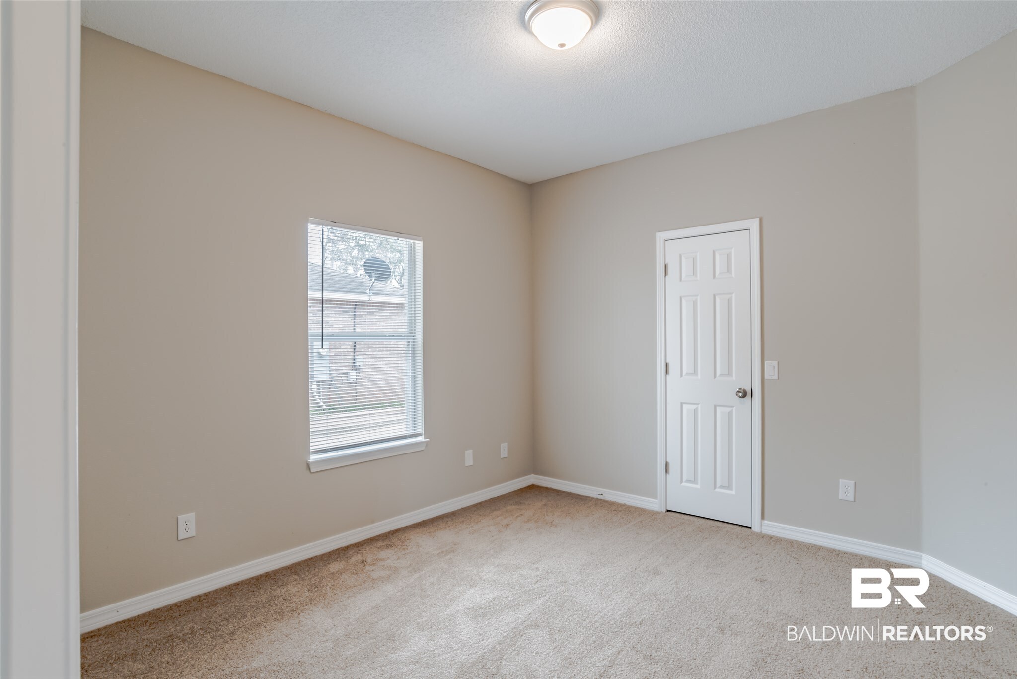 6 Bay Circle Foley, AL 36535 - Photo 31 of 33