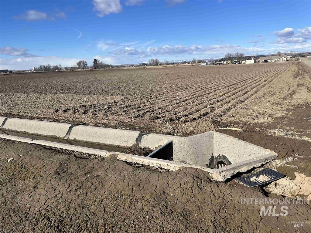 6613 Denver Road Fruitland, ID 83619 - Photo 2 of 3 View of yard with a view of rural / pastoral area and agricultural area