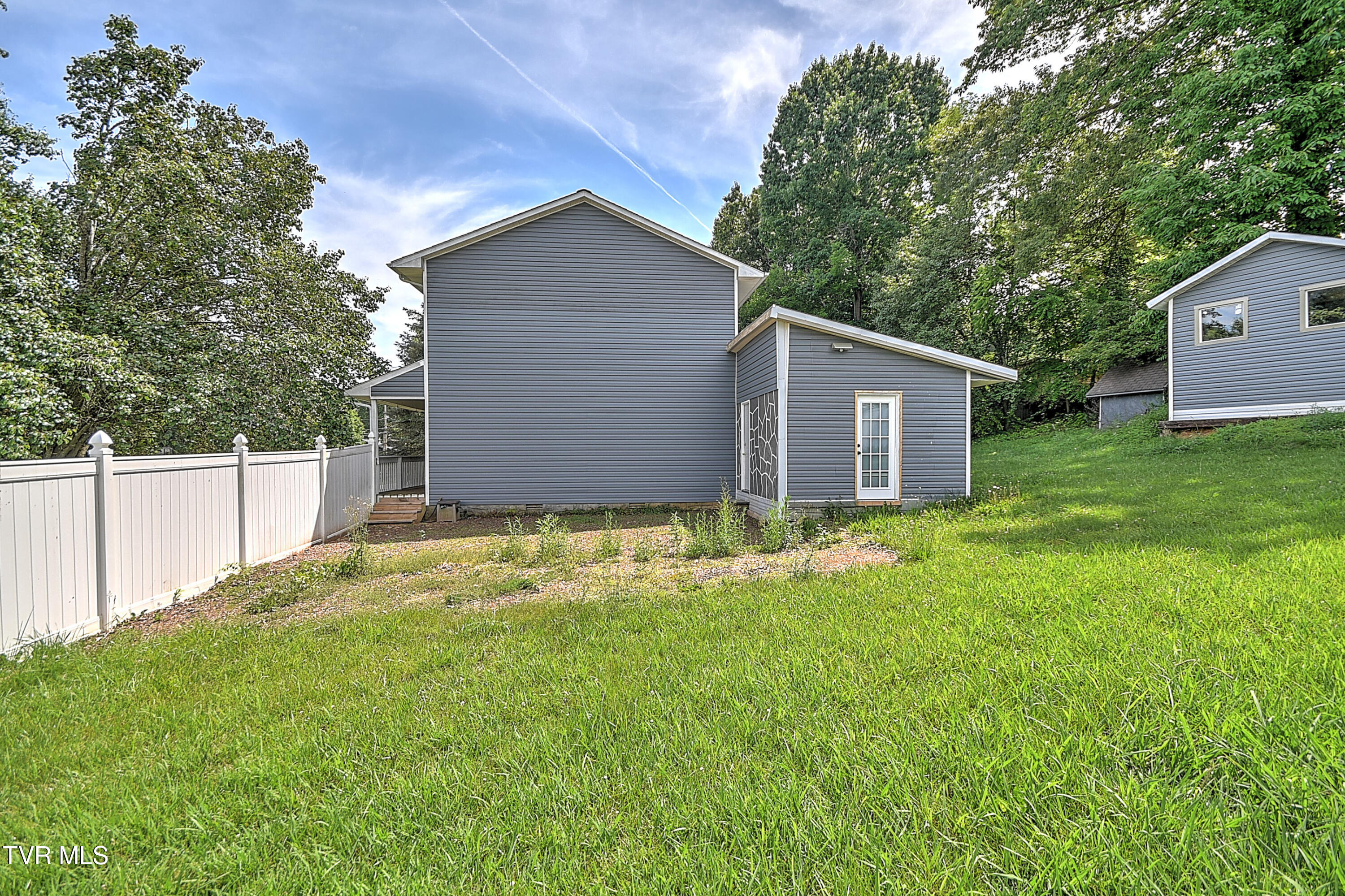 107 Springview Drive Gray, TN 37615 - Photo 42 of 44 C6873952-BC9F-40FF-B701-1CDA95120D9C
