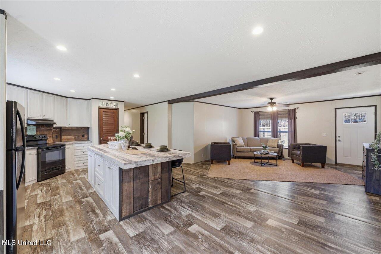 305 Pinehill Lane Brandon, MS 39042 - Photo 20 of 64 21-305 Pinehill Ln _ Home Tours MS