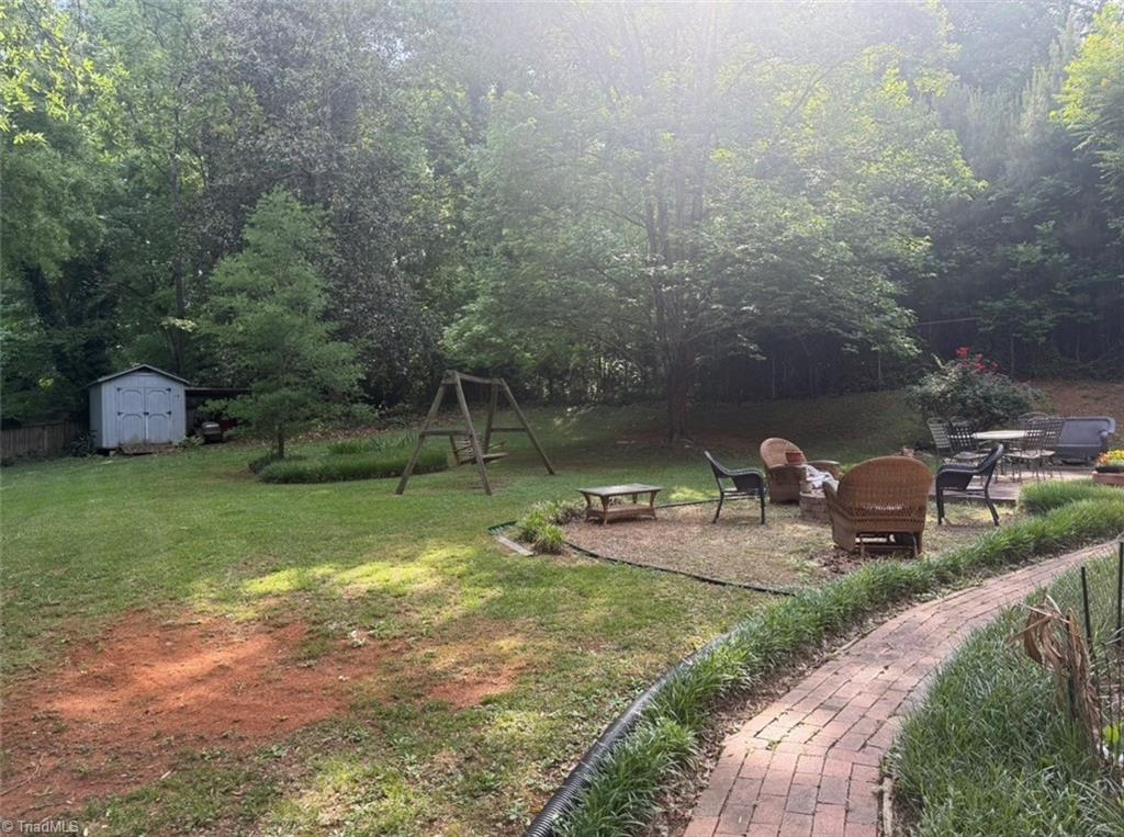 2050 Independence Road Winston-Salem, NC 27106 - Photo 3 of 3