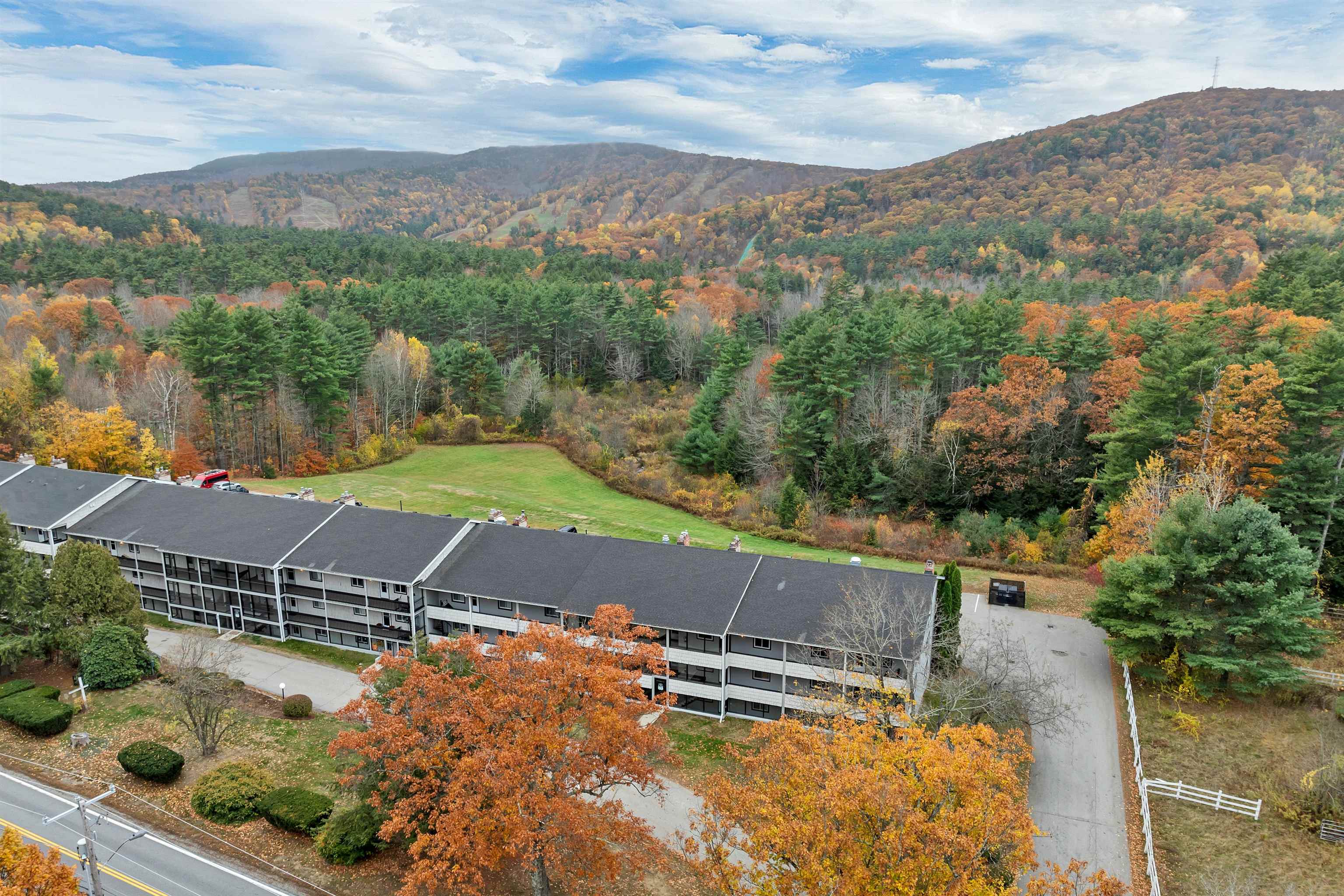 663 Cherry Valley Road, Unit 311 Gilford, NH 03249 - Photo 17 of 33