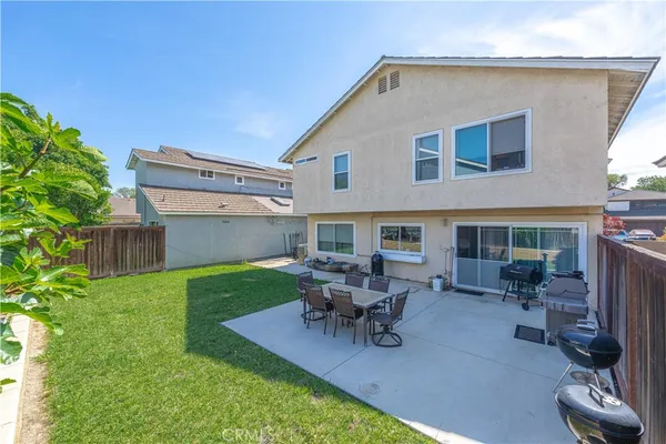 $1,600,000 | 72 Bluejay, Irvine, CA 92604