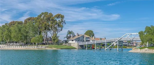 $1,600,000 | 72 Bluejay, Irvine, CA 92604
