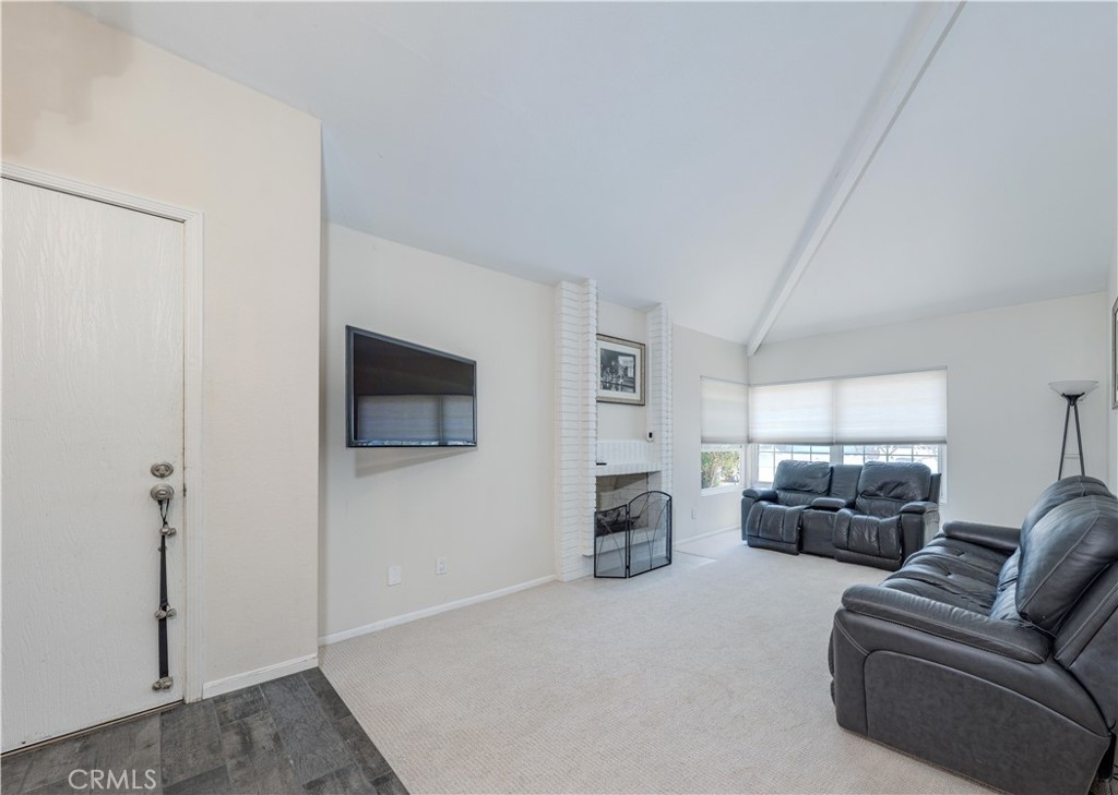 72 Bluejay Irvine, CA 92604 - Photo 6 of 46