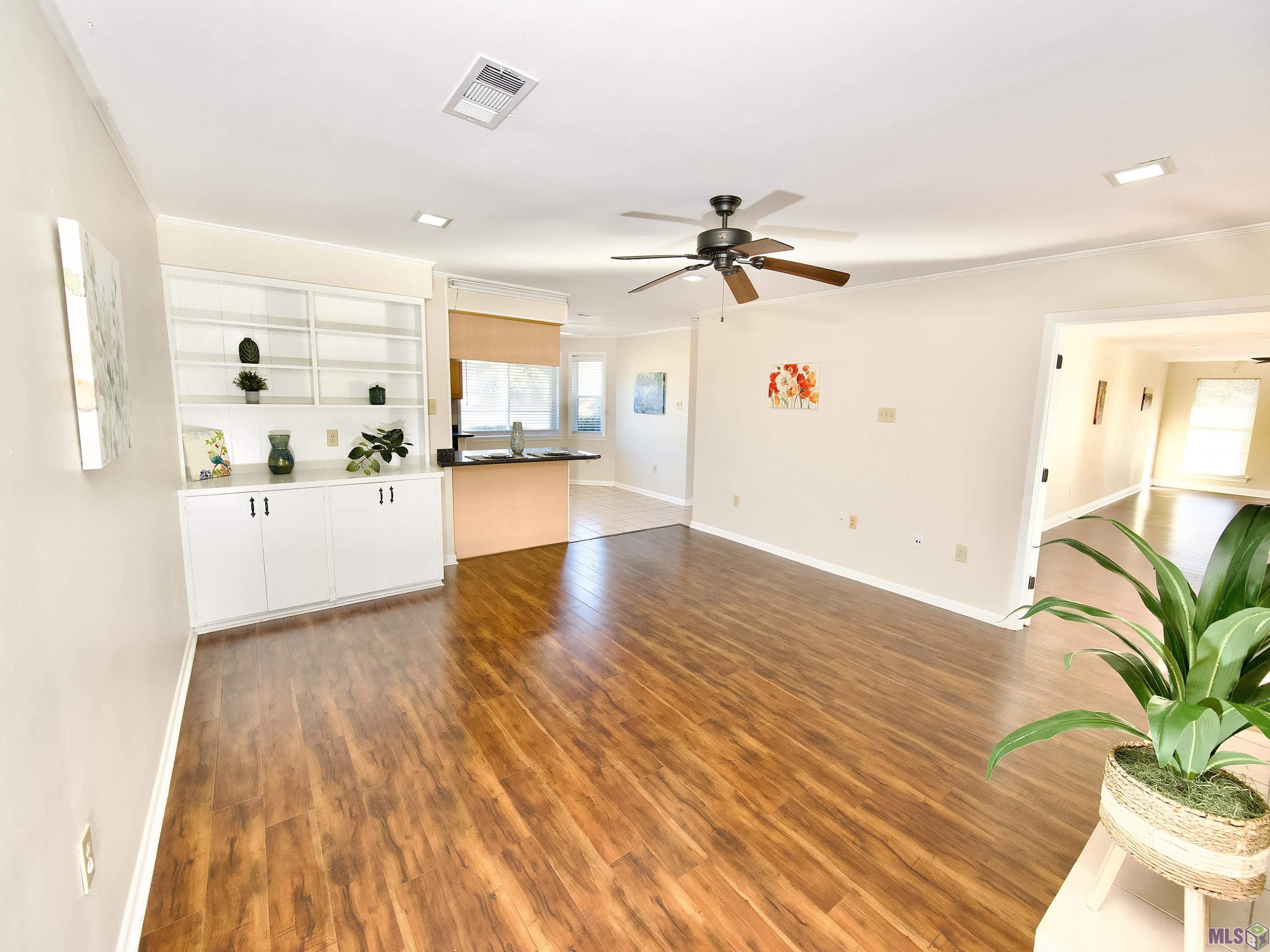 9238 Staring Court Baton Rouge, LA 70810 - Photo 4 of 20 Gallery Image 4