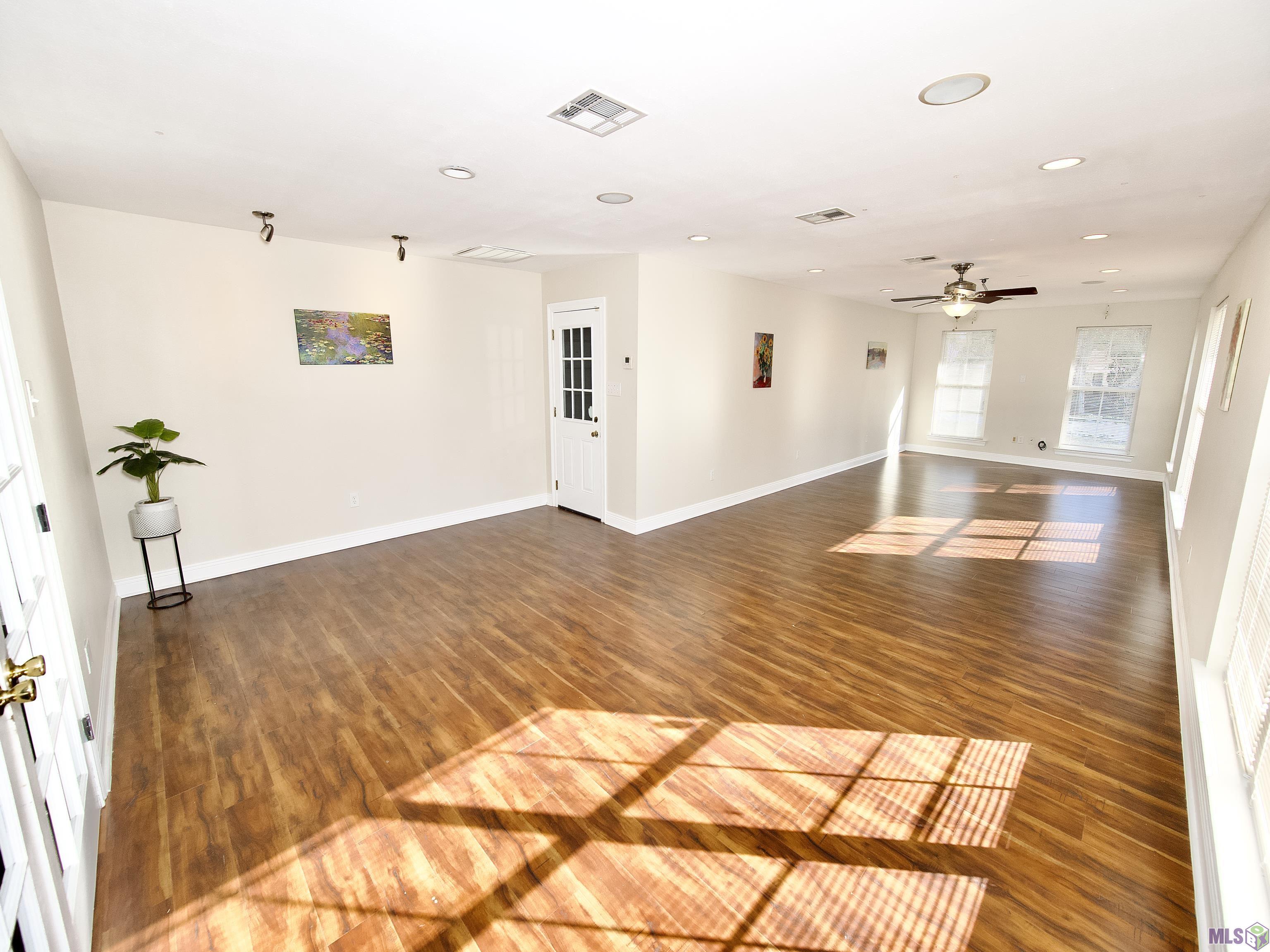 9238 Staring Court Baton Rouge, LA 70810 - Photo 6 of 20 Gallery Image 6