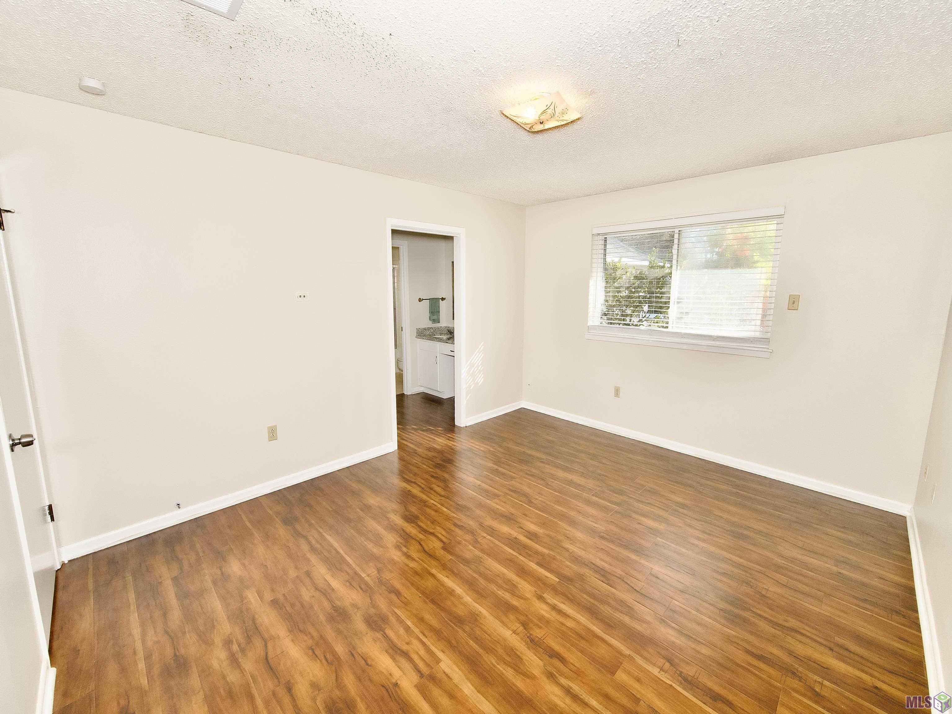 9238 Staring Court Baton Rouge, LA 70810 - Photo 10 of 20 Gallery Image 10