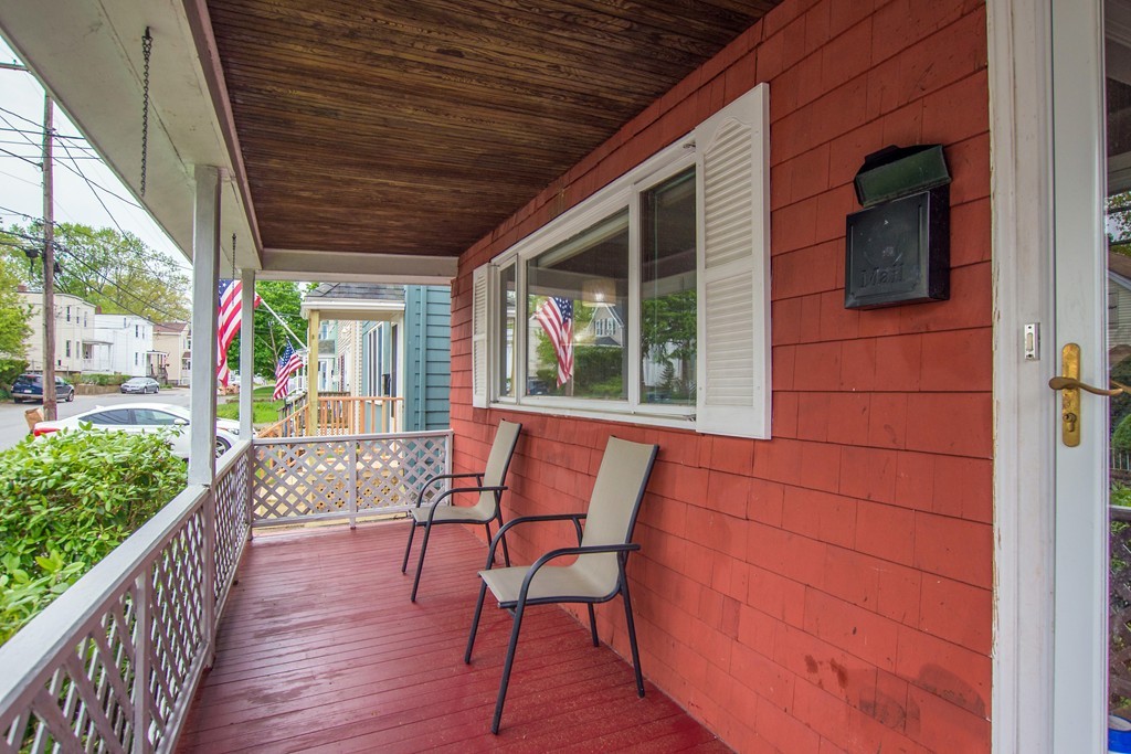 13 Harding Terrace Dedham, MA 02026 - Photo 3 of 24 Gallery Image 3