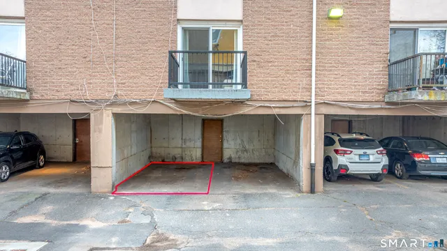 $369,000 | 120 Wooster Street, Unit E, New Haven, CT 06511