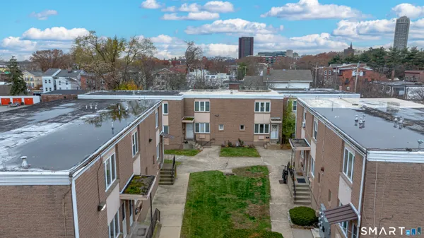 $369,000 | 120 Wooster Street, Unit E, New Haven, CT 06511