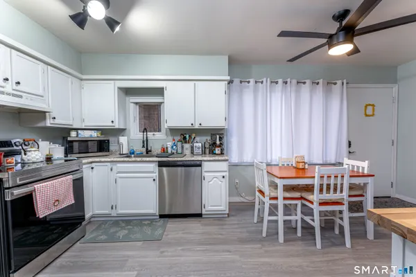 $369,000 | 120 Wooster Street, Unit E, New Haven, CT 06511