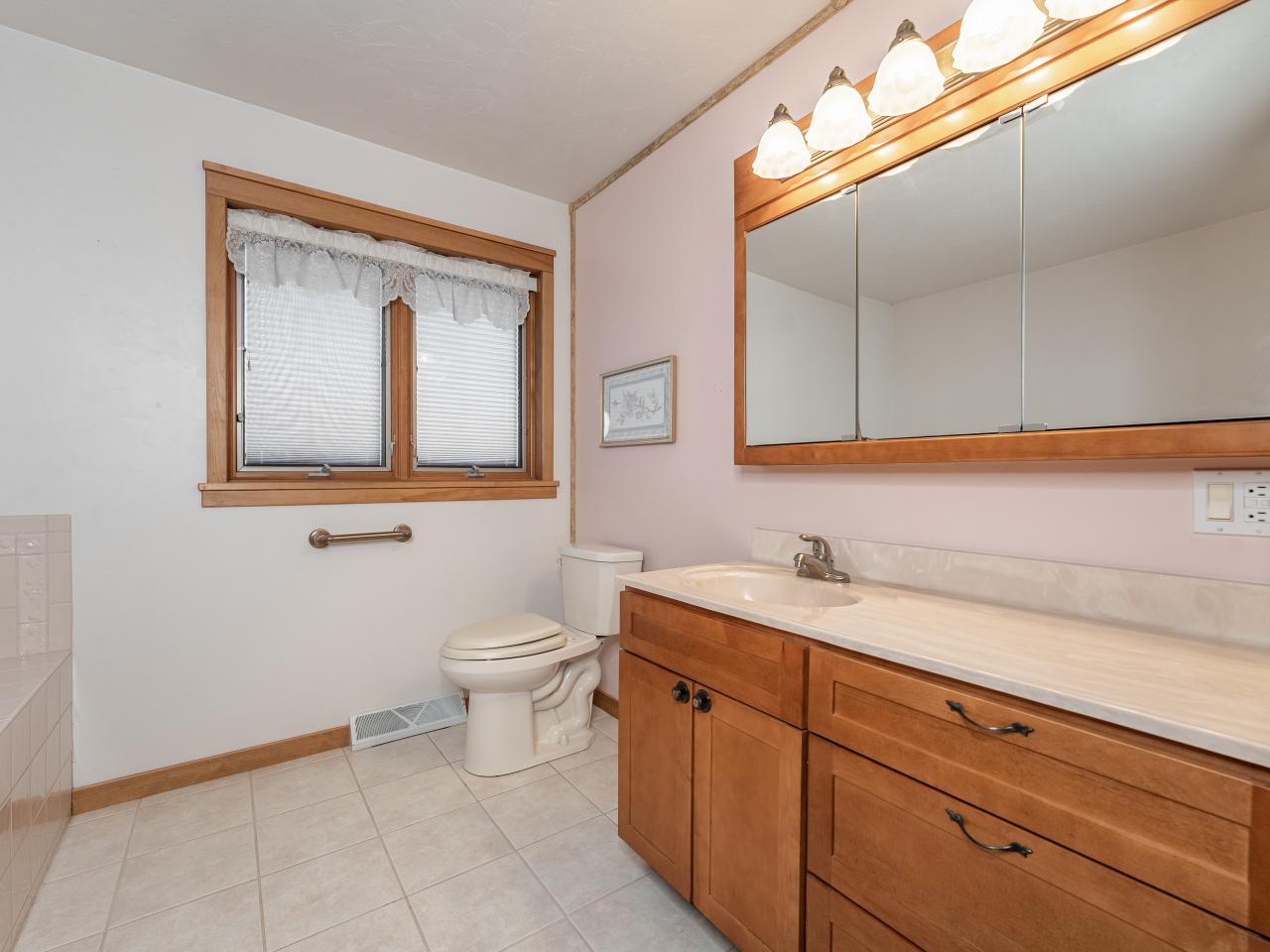 W11128 Maywood Road Deerbrook, WI 54424 - Photo 11 of 38 Gallery Image 11